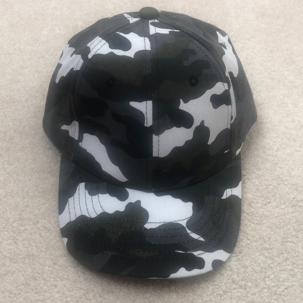Men’s Wuke Snow Camo Hat